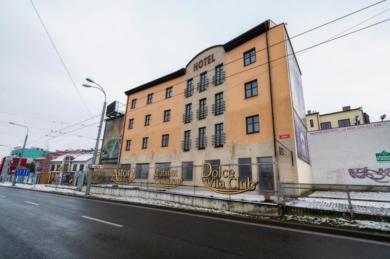 Hotel Astory Plzeň Buitenkant foto