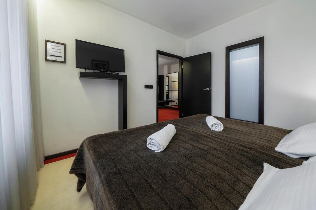 Hotel Astory Plzeň Buitenkant foto