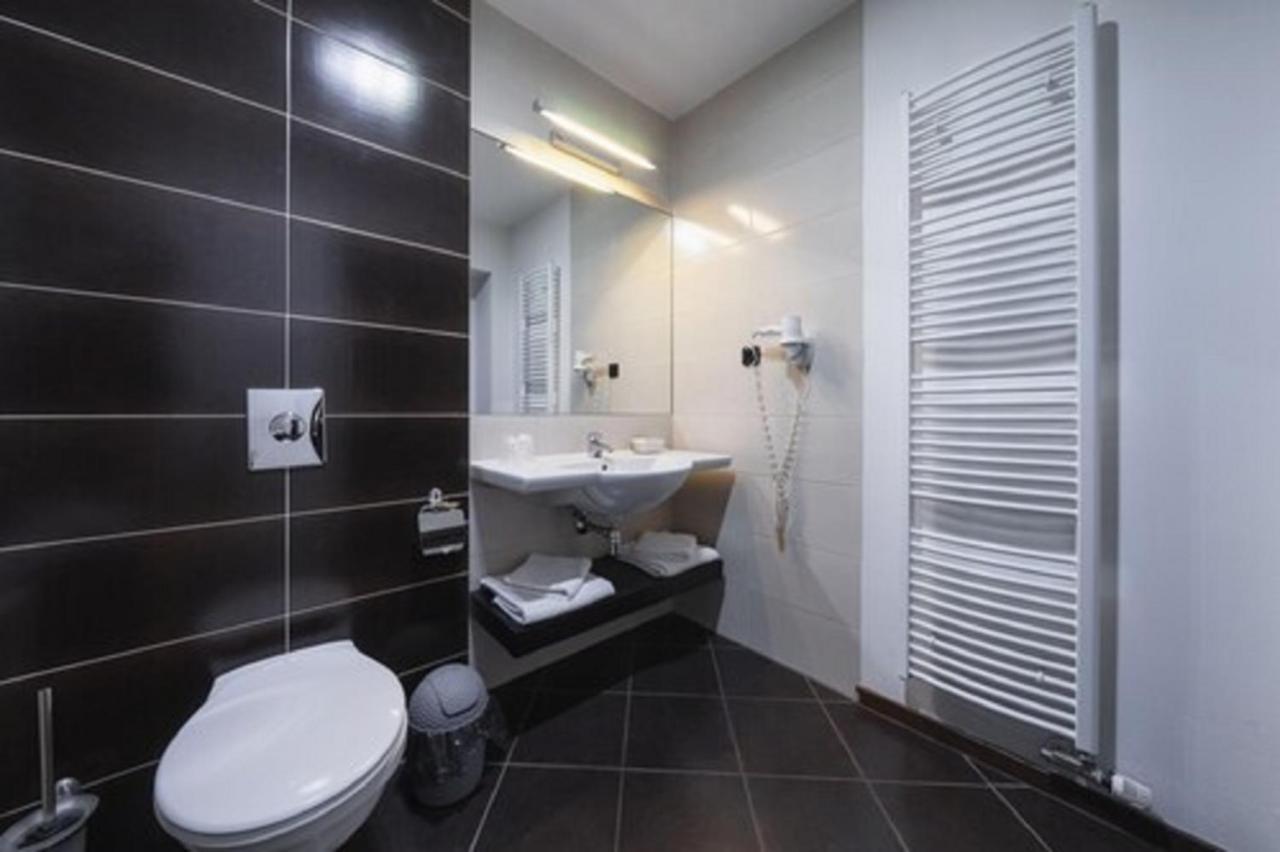 Hotel Astory Plzeň Buitenkant foto