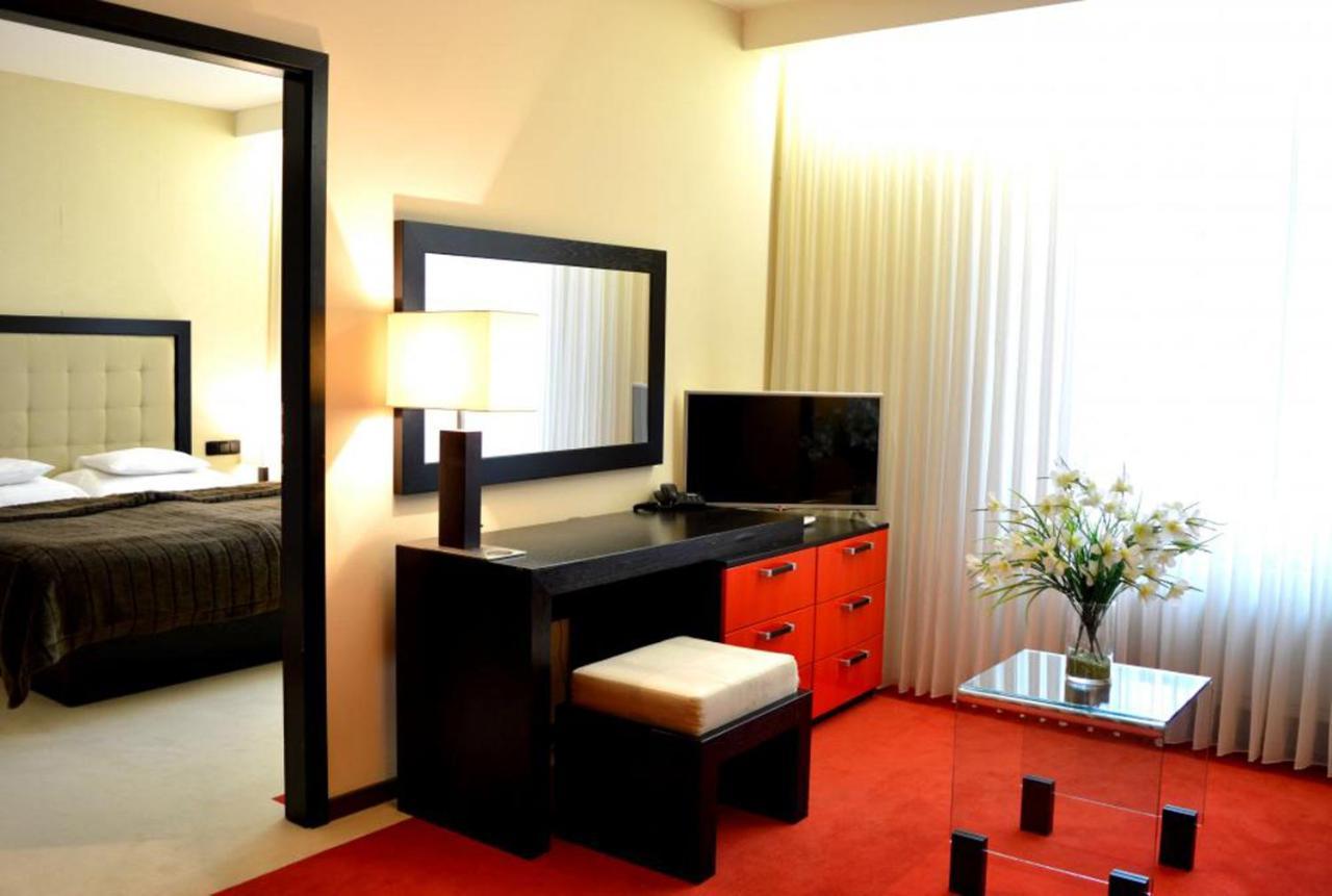 Hotel Astory Plzeň Buitenkant foto