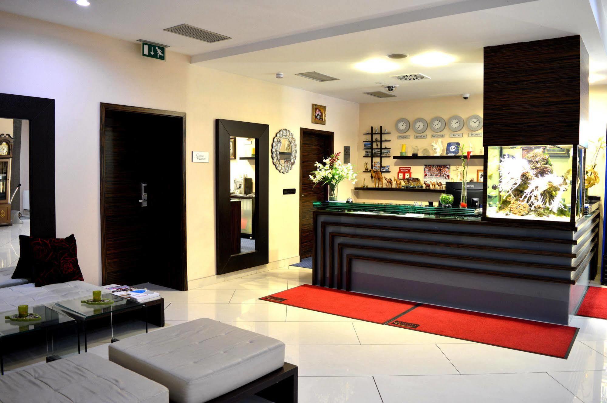 Hotel Astory Plzeň Buitenkant foto